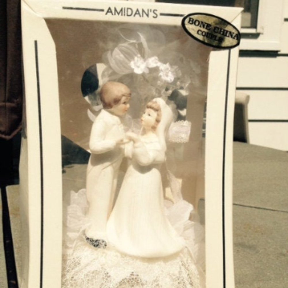 Bone China Wedding Topper